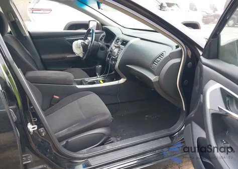 2013 Nissan Altima 2.5 Sv from USA, damaged, VIN 1N4AL3AP2DC179189